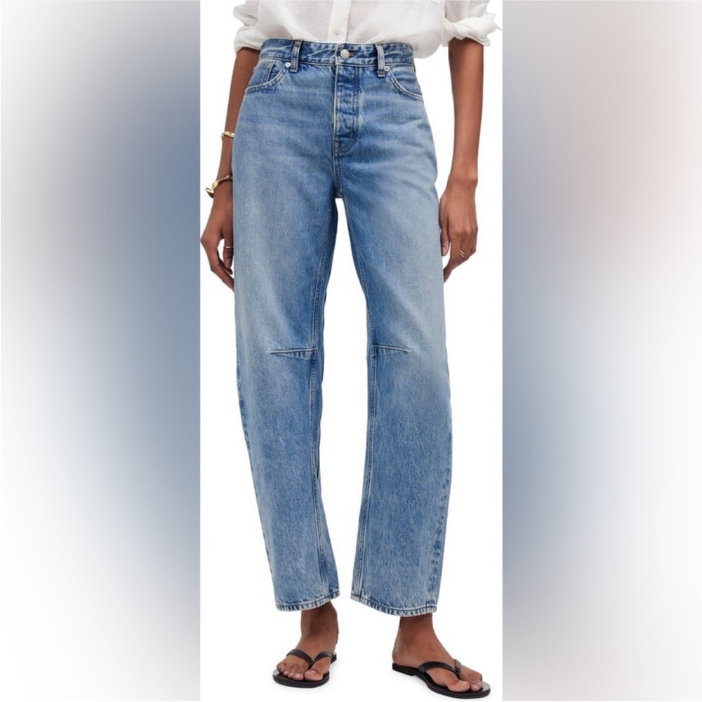 Madewell The Darted Barrel-Leg Jeans